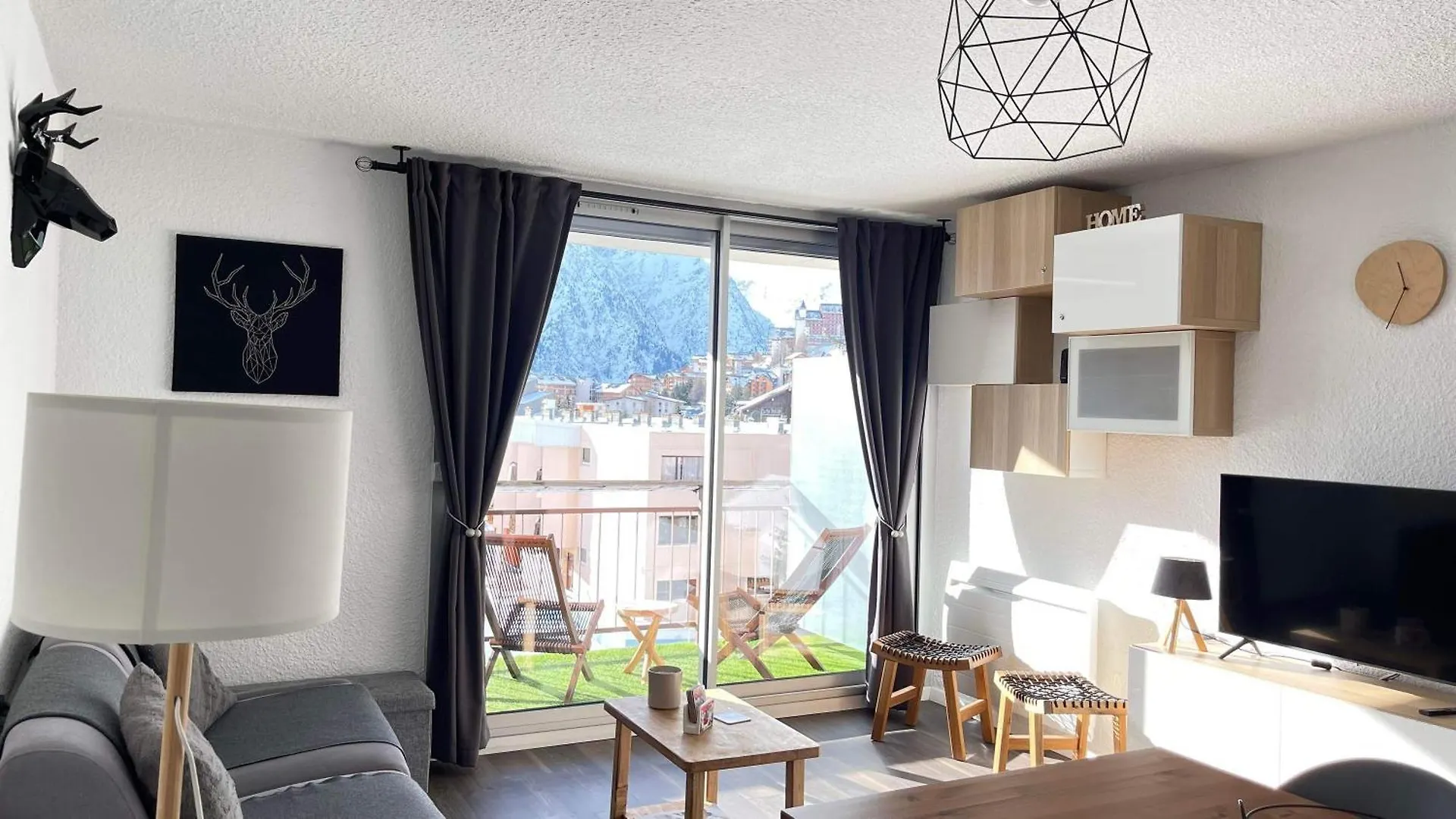 Au Pied Des Pistes Les 2 Alpes Apartment Les Deux Alpes France